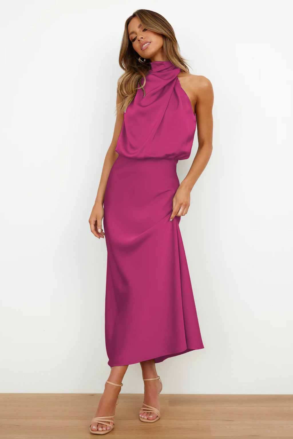 Carlina™ - Lang kjole med halterneck