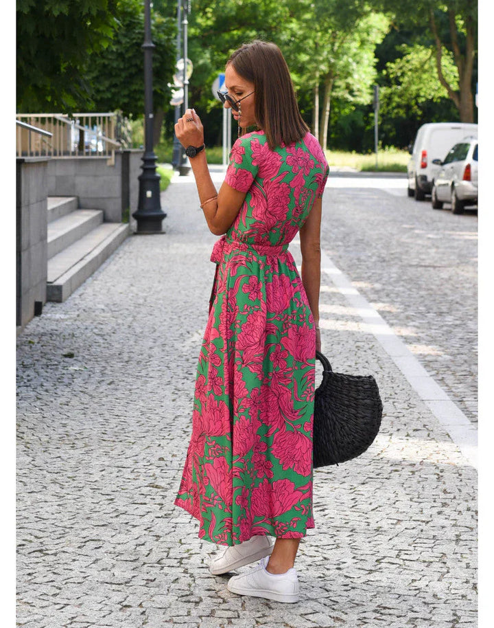 Suzanne™ - Elegant kjole med V-udskæring