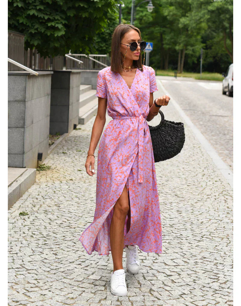 Suzanne™ - Elegant kjole med V-udskæring